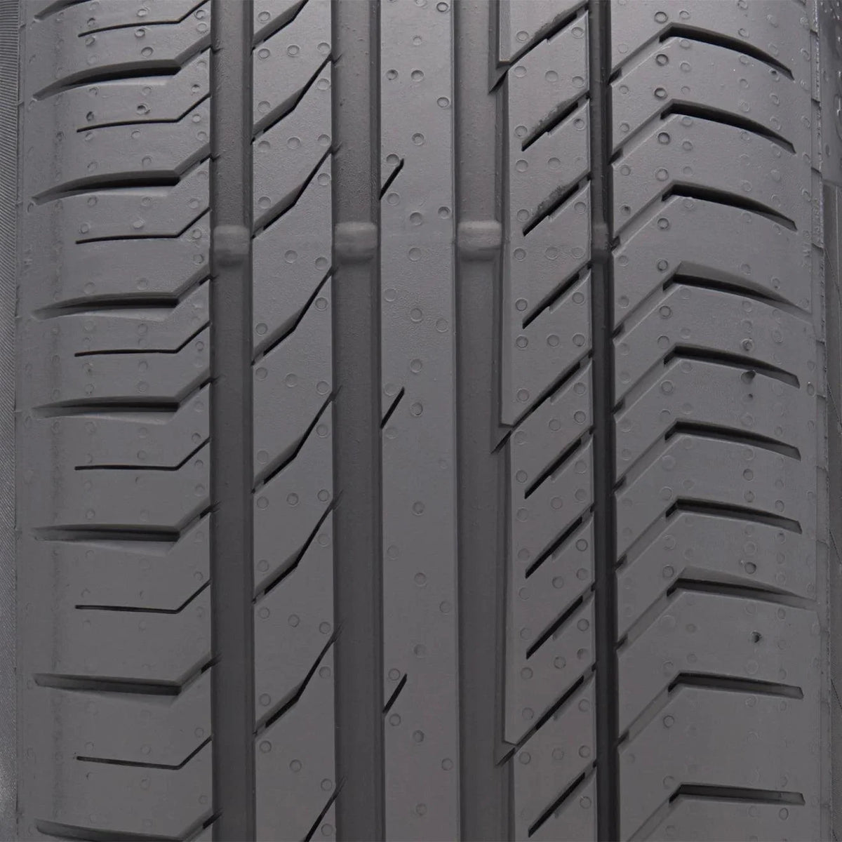 Continental SportContact 5 SSR — detalle del modelo; imagen ilustrativa
