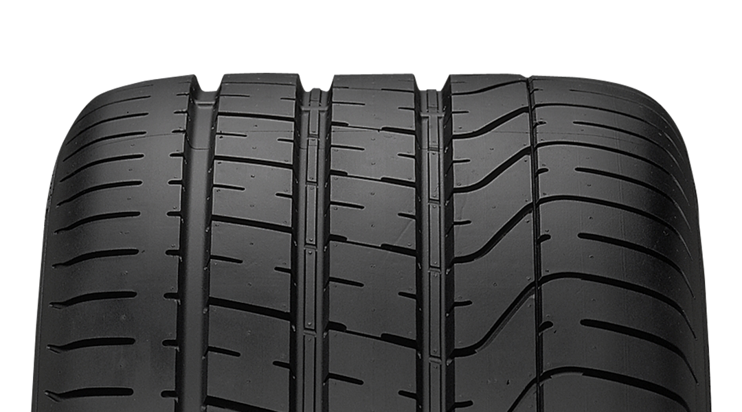 Pirelli P ZERO — detalle del modelo; imagen ilustrativa