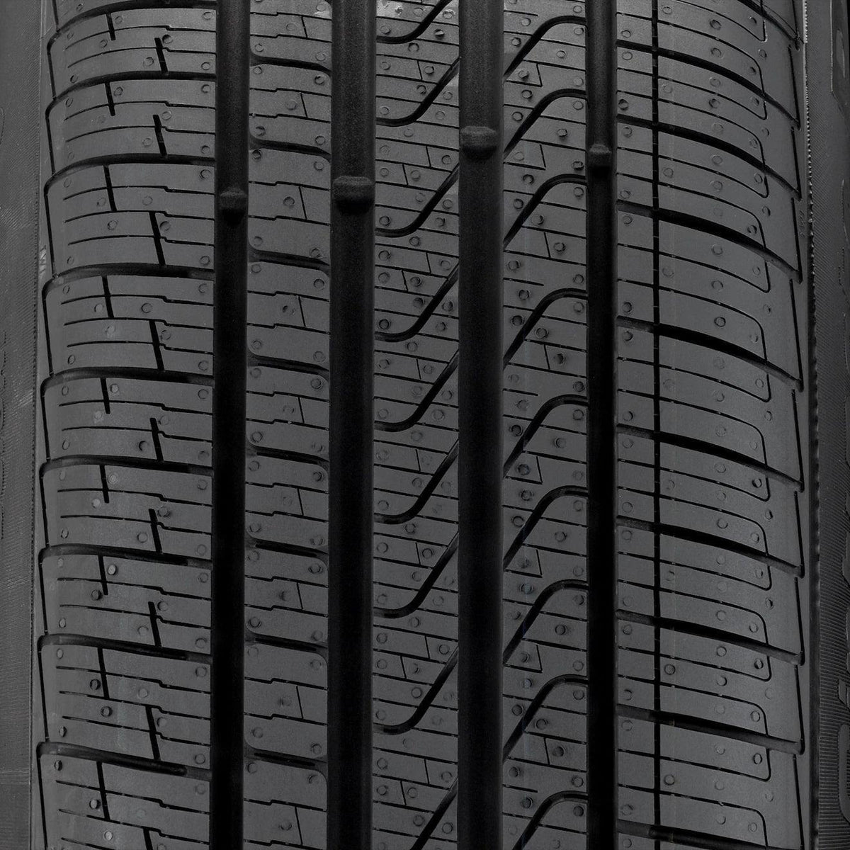 **LLANTA PIRELLI CINTURATO P7 XL 225/50R17 98Y AO