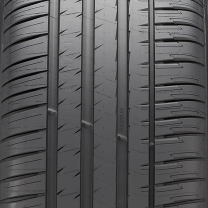 LLANTA MICHELIN PILOT SPORT 4 SUV 285/45R21 113Y